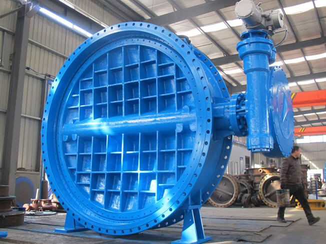 Eccentric butterfly valves